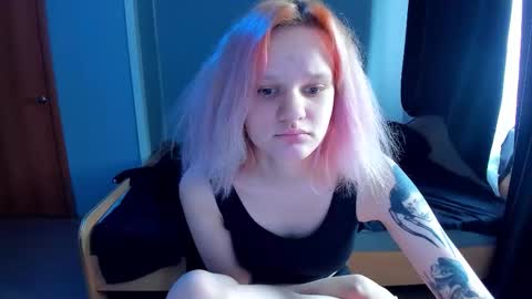 elieiza_xo online show from 10, 3, 2026