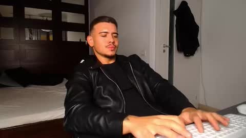 ElijahThorne online show from 13, 2, 2026