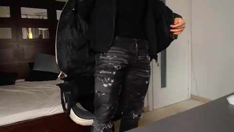 ElijahThorne online show from 24, 2, 2026