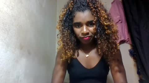 Snapshot of elina981 chatting on 12, 7, 2026 elina981 online show from 12, 7, 2026