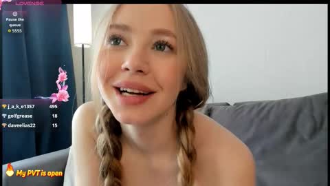 Snapshot of elina_milller chatting on 20, 2, 2026 elina_milller online show from 20, 2, 2026