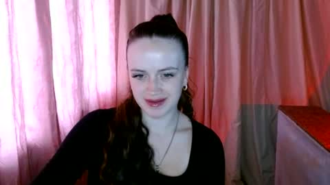 Snapshot of elinastar chatting on 18, 6, 2026 ElinaStar online show from 18, 6, 2026