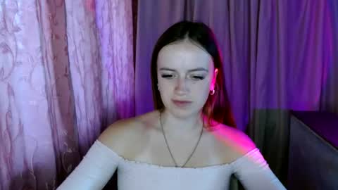 Snapshot of elinastar chatting on 9, 7, 2026 ElinaStar online show from 9, 7, 2026