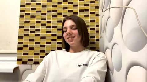 Elisa online show from 15, 10, 2025