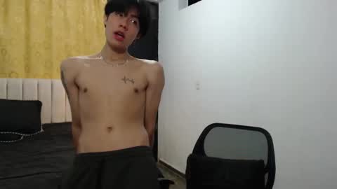 Snapshot of elio_collem chatting on 9, 2, 2025 ELIO online show from 9, 2, 2025