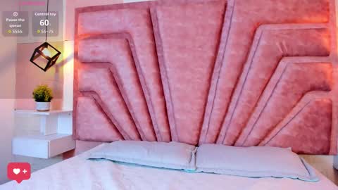 Snapshot of elisa_collins chatting on 28, 2, 2026 ELISSA online show from 28, 2, 2026