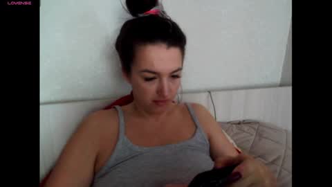 elisa_dove208 online show from 27, 10, 2025
