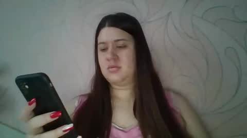 Aletta Oushen online show from 2, 1, 2025