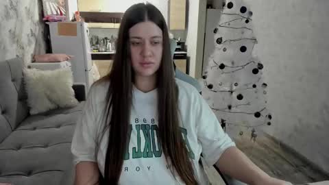 Snapshot of elisa_kollin chatting on 10, 1, 2026 Aletta Oushen online show from 10, 1, 2026