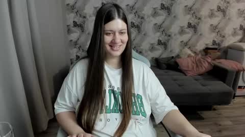 Snapshot of elisa_kollin chatting on 14, 2, 2026 Aletta Oushen online show from 14, 2, 2026