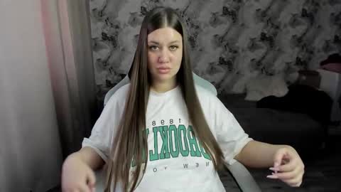 Snapshot of elisa_kollin chatting on 26, 2, 2026 Aletta Oushen online show from 26, 2, 2026