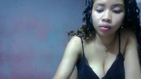 Snapshot of elisabethee chatting on 25, 5, 2026 elisabethee online show from 25, 5, 2026
