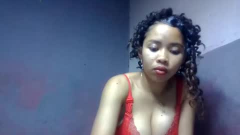 Snapshot of elisabethee chatting on 29, 5, 2026 elisabethee online show from 29, 5, 2026