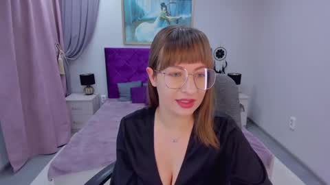 Snapshot of elisabethmills chatting on 8, 12, 2024 Elisabeth online show from 8, 12, 2024