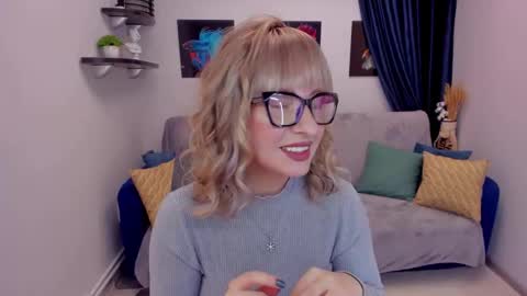 Snapshot of elisabethmills chatting on 23, 1, 2025 Elisabeth online show from 23, 1, 2025