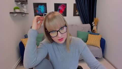 Snapshot of elisabethmills chatting on 26, 1, 2025 Elisabeth online show from 26, 1, 2025