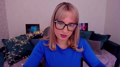 Snapshot of elisabethmills chatting on 11, 2, 2025 Elisabeth online show from 11, 2, 2025