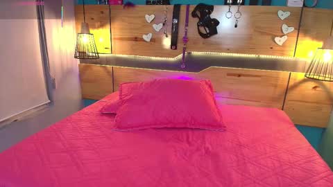 Snapshot of elisasue chatting on 19, 2, 2026 Elisa Sue online show from 19, 2, 2026