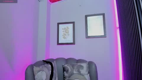 Snapshot of elisasue chatting on 25, 2, 2026 Elisa Sue online show from 25, 2, 2026