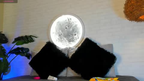 Elise diamond online show from 9, 3, 2025