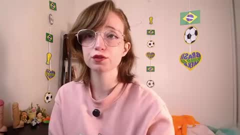 elise_nyx online show from 12, 6, 2026