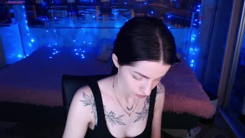 Elise online show from 4, 12, 2024