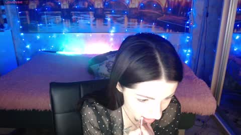 Elise online show from 27, 12, 2024