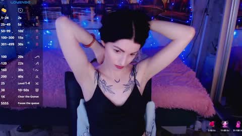 Elise online show from 1, 2, 2025