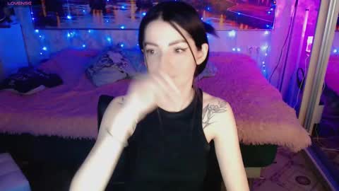 Elise online show from 11, 2, 2025