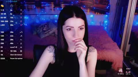 Elise online show from 12, 2, 2025