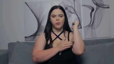 Eliss online show from 8, 11, 2025