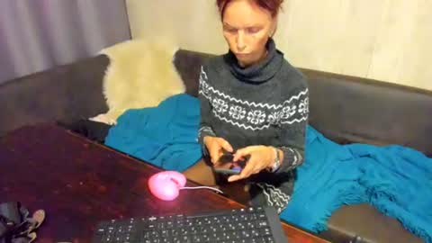 Elizabethangel online show from 21, 7, 2026