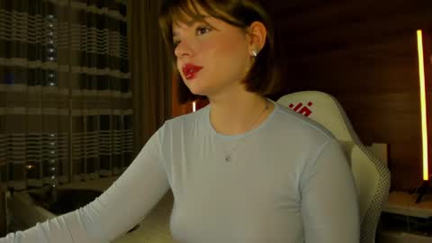 Snapshot of elizabeth_hottie chatting on 18, 5, 2026 Elizabeth online show from 18, 5, 2026