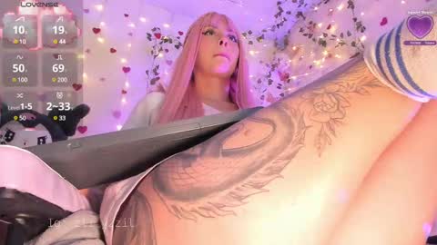    Independent Model online show from 23, 2, 2025