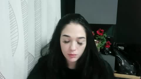 elizabeth_xi online show from 2, 10, 2025