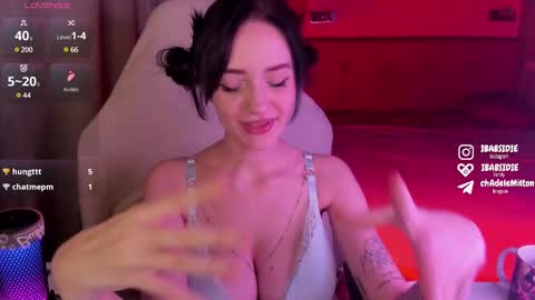 Adele online show from 2, 2, 2025