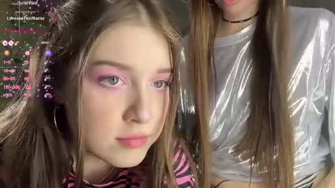 elizabethh_brown online show from 18, 6, 2026