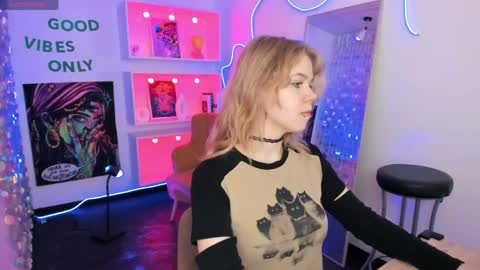 Snapshot of elizabethvane chatting on 2, 5, 2026 Elizabeth online show from 2, 5, 2026