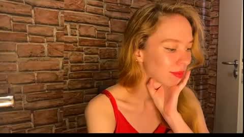 Snapshot of elizastorm chatting on 6, 7, 2026 Eliza online show from 6, 7, 2026