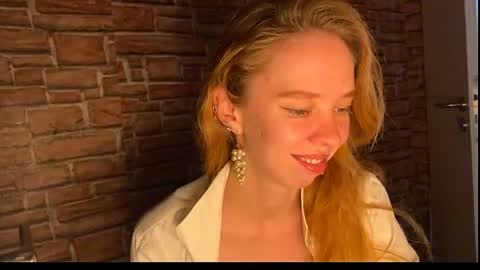 Snapshot of elizastorm chatting on 9, 7, 2026 Eliza online show from 9, 7, 2026