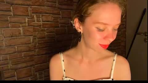Snapshot of elizastorm chatting on 15, 7, 2026 Eliza online show from 15, 7, 2026