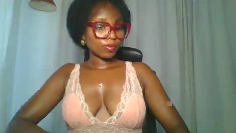 Ella online show from 13, 10, 2025