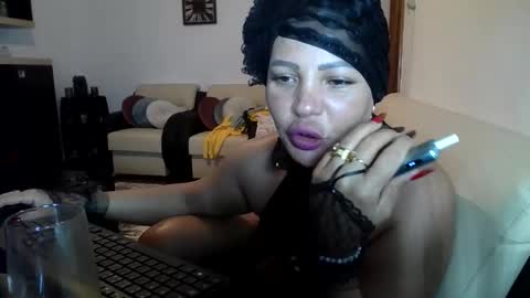 Snapshot of ella_sweety0 chatting on 26, 4, 2026 Ella online show from 26, 4, 2026