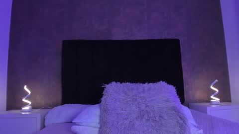 Snapshot of ellaamuller chatting on 1, 2, 2025 Ellaa Muller online show from 1, 2, 2025