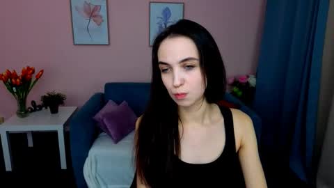 ellaasteele online show from 13, 10, 2025