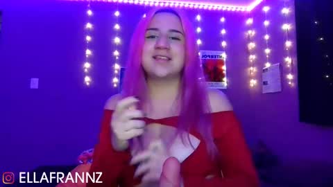 Snapshot of ellafrannz chatting on 14, 5, 2026 Ella Frannz online show from 14, 5, 2026