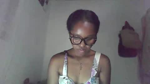 ellah245 online show from 17, 2, 2026