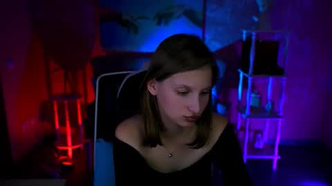 Ella online show from 23, 9, 2025