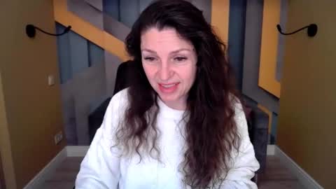 EllaLongs online show from 22, 2, 2026