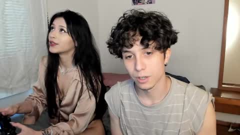 Ella and Cain online show from 29, 4, 2026